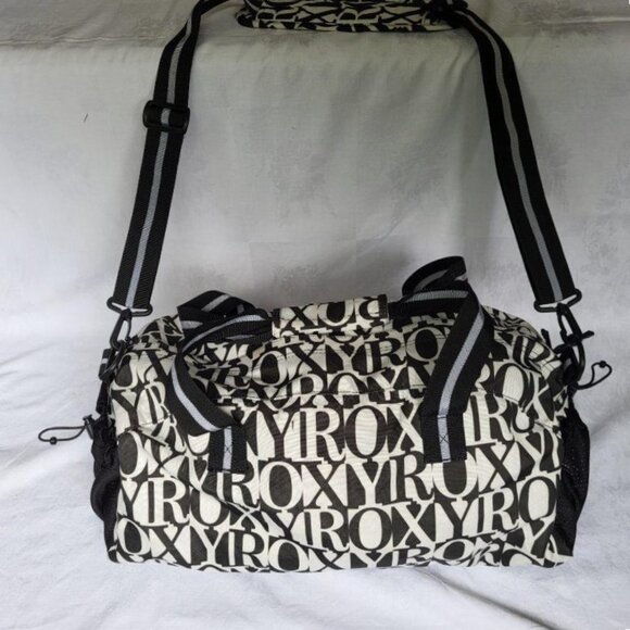 Roxy Honeycomb Duffel Bag - Picture 1 of 11